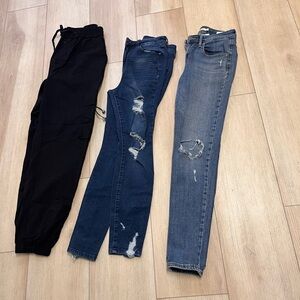 Stylish Blue Distressed Women Jeans